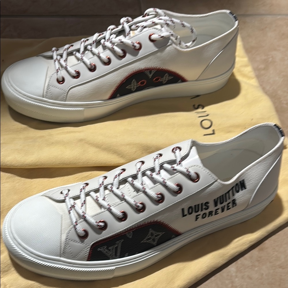 🎉Louis Vuitton White Men's Sneakers👟
